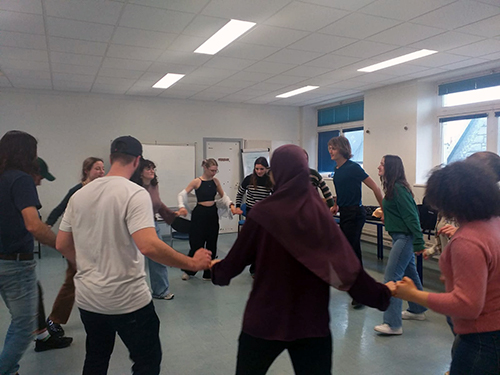 Pilote ton pote - initiation danses bretonnes